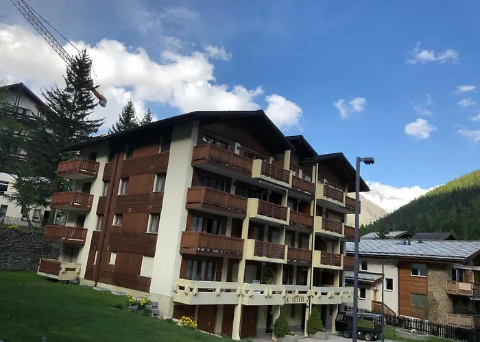 Blomatu Ii Floor شقة Saas Fee